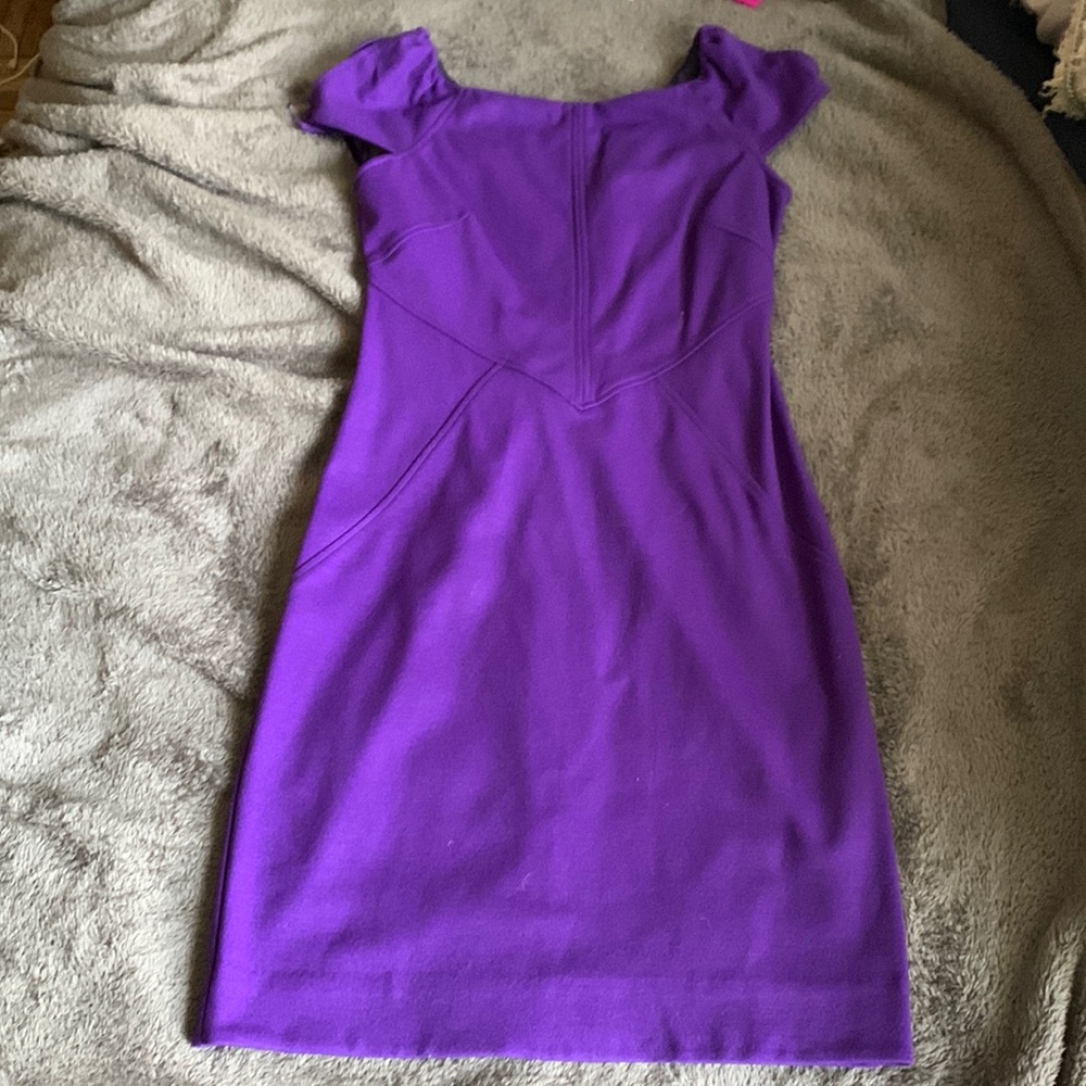 DVF purple knit sheath dress in size 6 with cap sleeves.